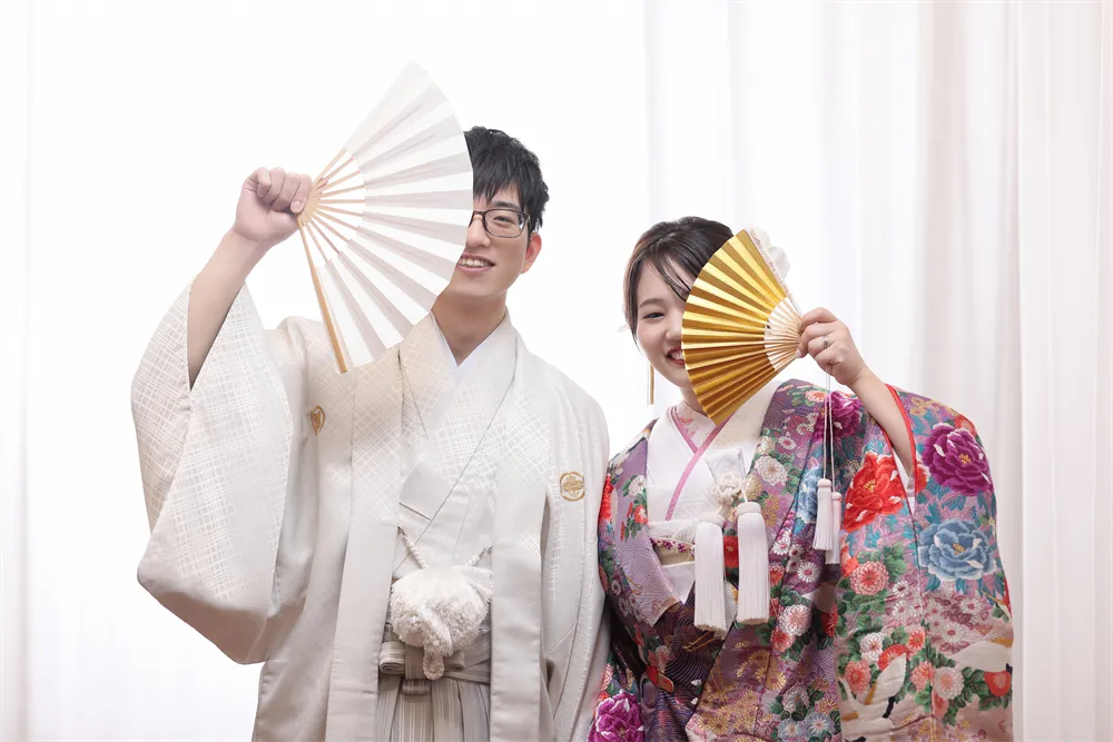 N &
T 様のフォトウェディングレポートサムネイル画像 フォトウェディング専門のブライダルフォトスタジオLUXE MATSUYAMA – リュクス松山 -